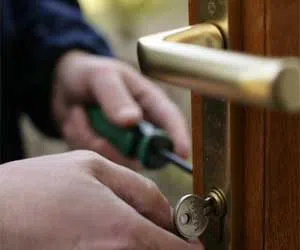 Lock Safe Services Las Vegas, NV 702-623-1058 - lock-change